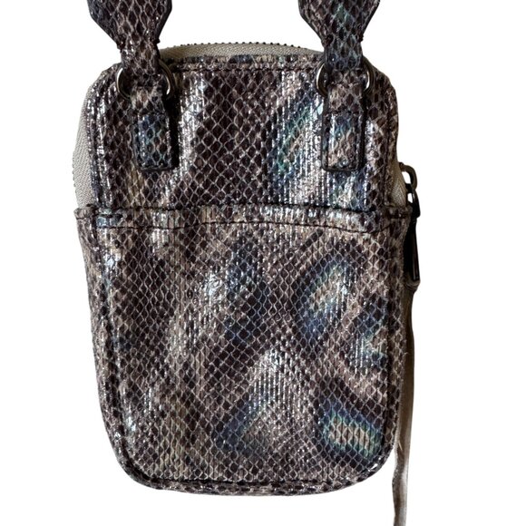 Aimee Kestenberg Phone Bag Purse Iridescent Reptile Pattern Leather Crossbody - Picture 2 of 15